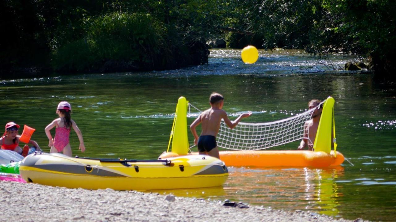 Camping Le Chassezac Sampzon Exteriör bild