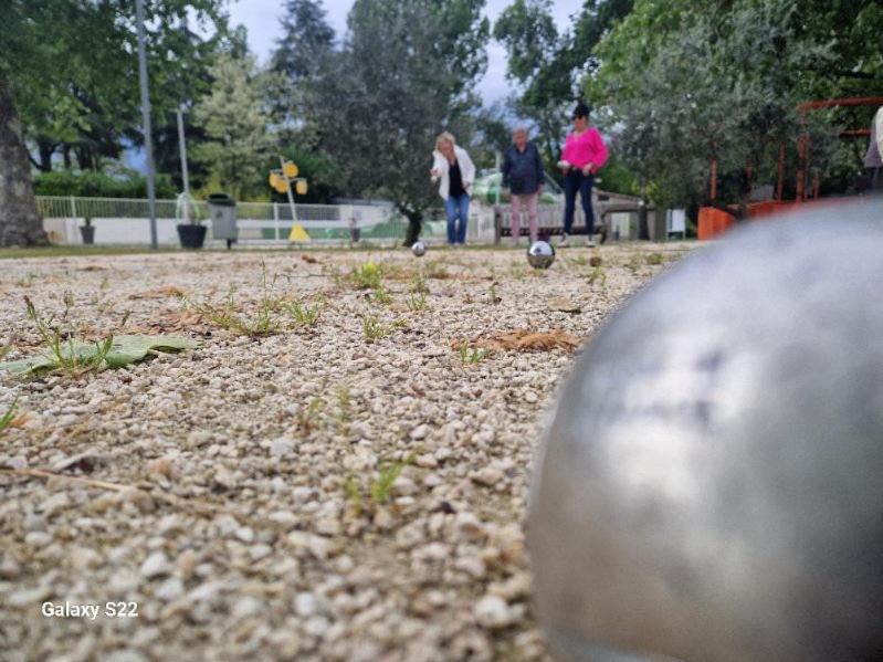 Camping Le Chassezac Sampzon Exteriör bild