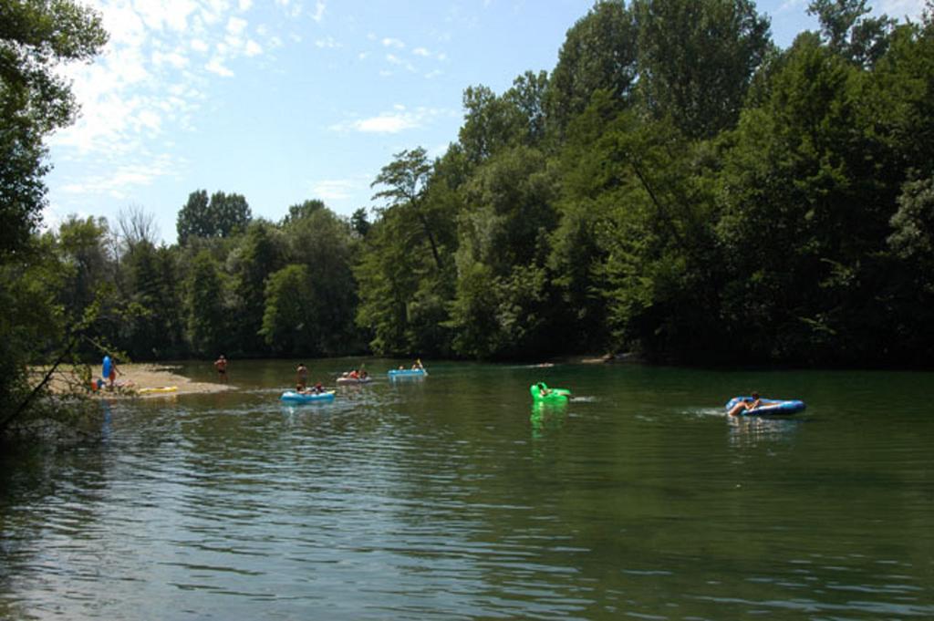 Camping Le Chassezac Sampzon Exteriör bild